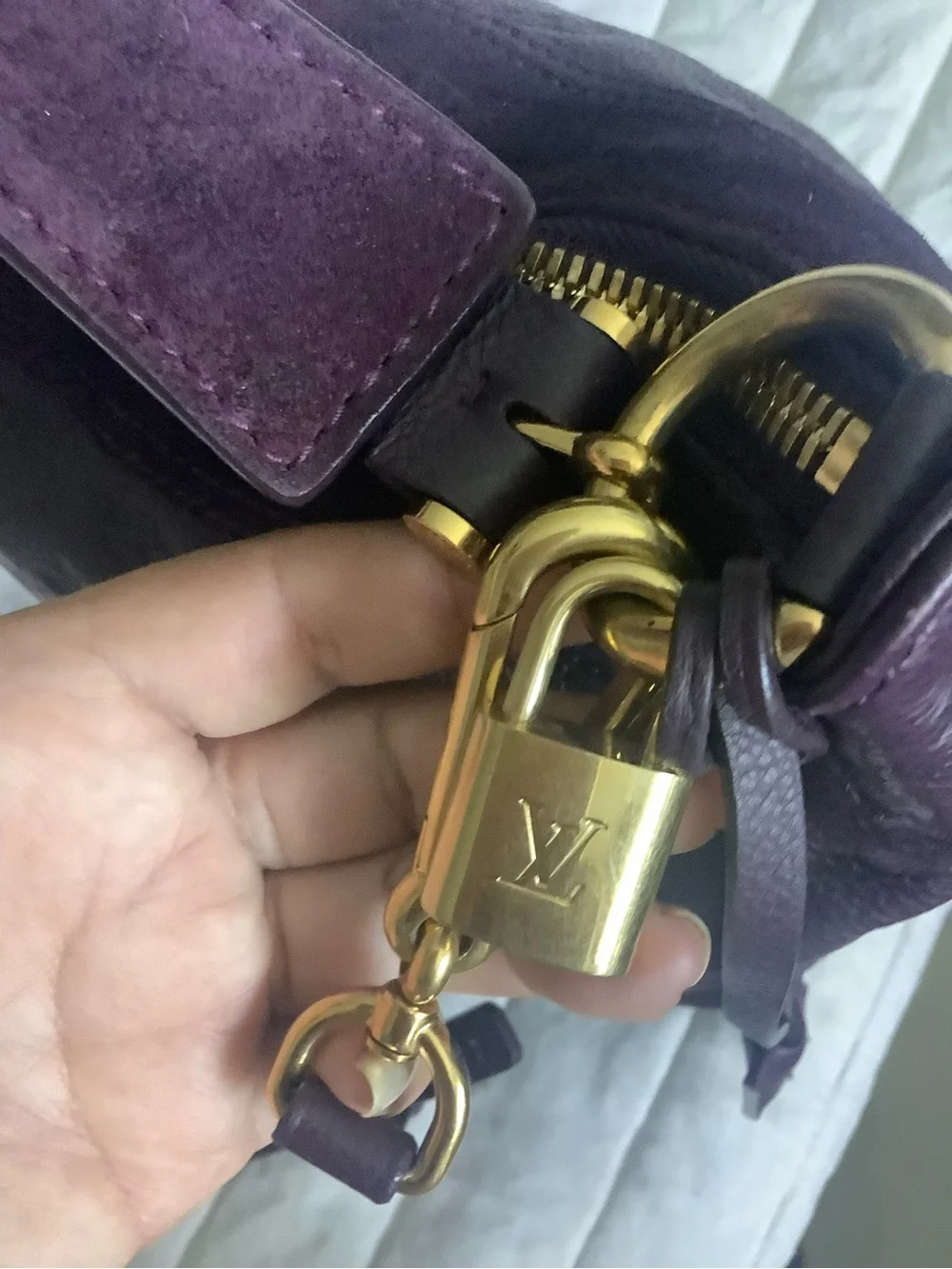 Louis Vuitton Empreinte Plum Purple Leather sude Shoulder Bag with Gold Hardware